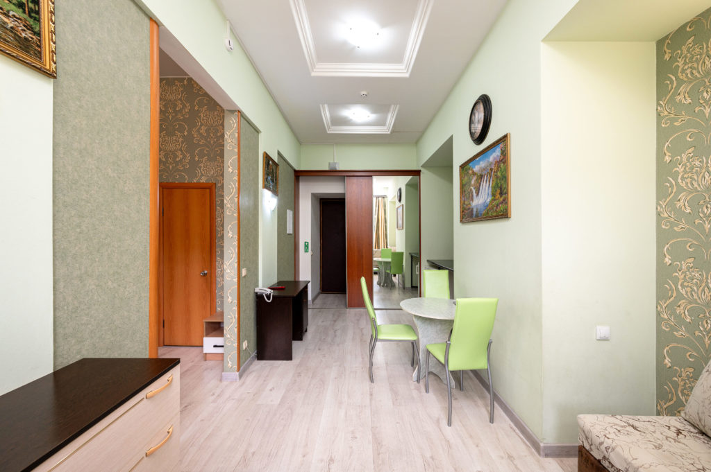 https://hotelnevskiy.ru/comfort_junior_suite