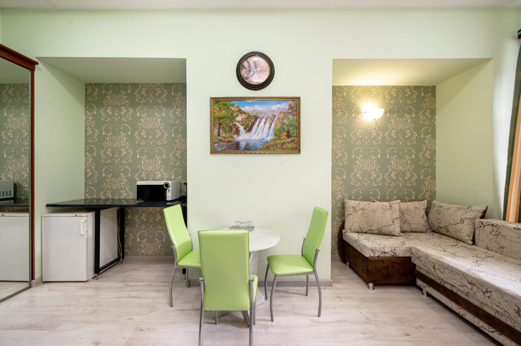 https://hotelnevskiy.ru/comfort_junior_suite